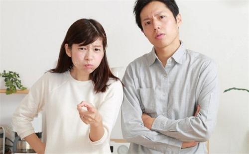 【太阳集团tyc】中天控股捐赠1100万元 助力抗击新型冠状病毒疫情(图1) 太阳成官网