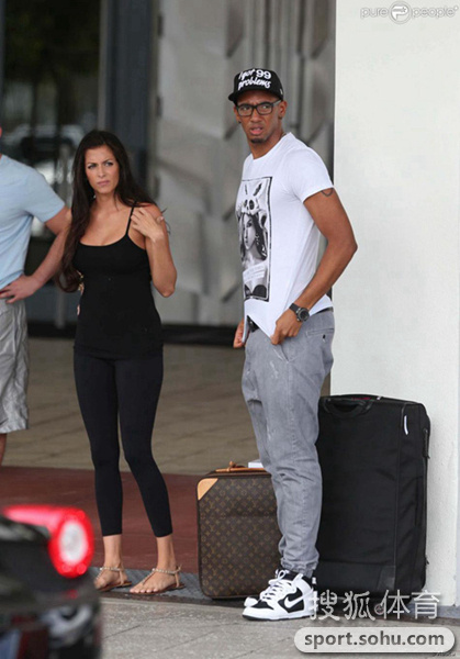 【蝶变·盛况】天大蝶变5周年狂欢庆典华彩落幕“太阳成官网”(图2) 太阳集团tyc