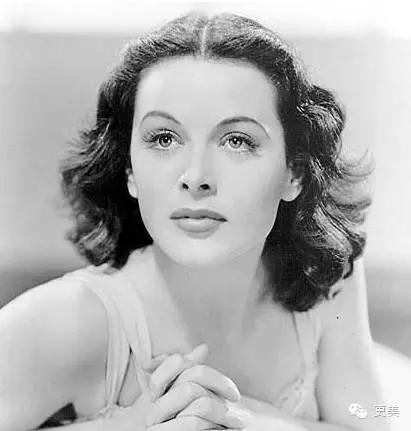 “太阳成官网”住房租赁登记备案 线上线下都能办(图3) 太阳成官网