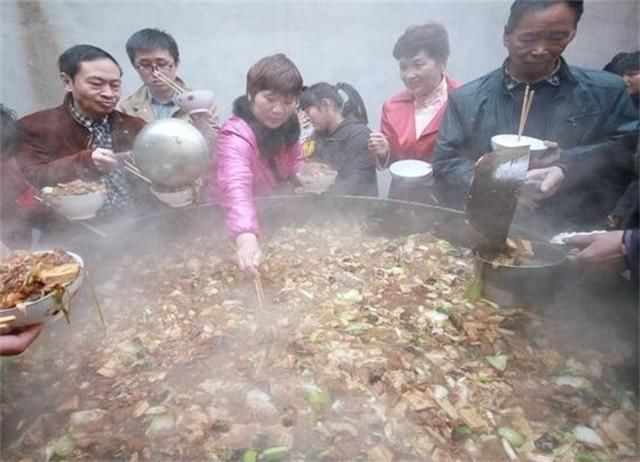 【太阳集团tyc】整容没选择正规整形机构,一不小心成整容变毁容(图3) 太阳成官网